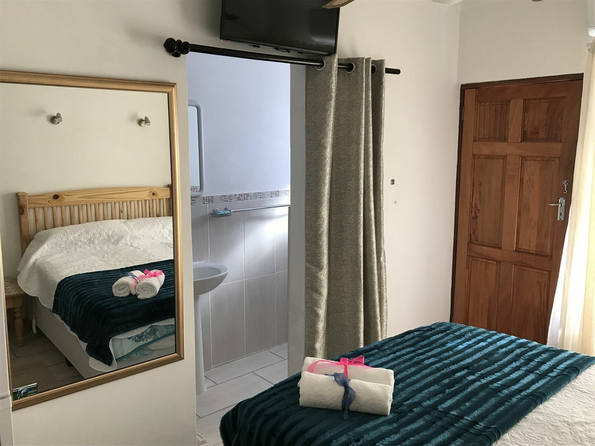 Blue Crane Guest House 블룸폰테인 외부 사진